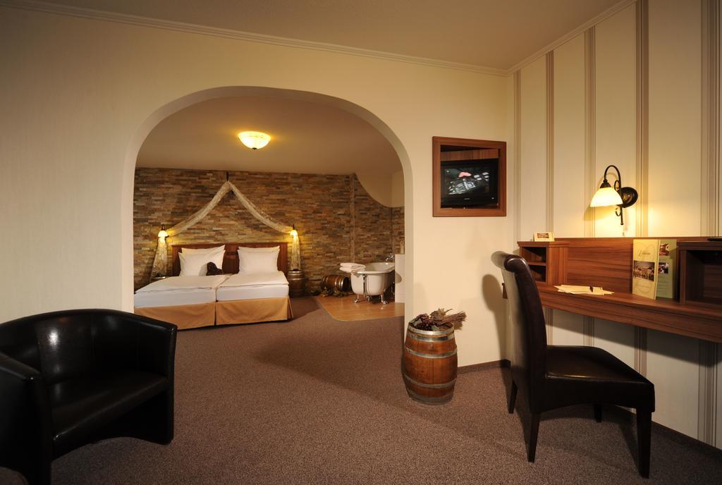 Lellmann Hotel 3*